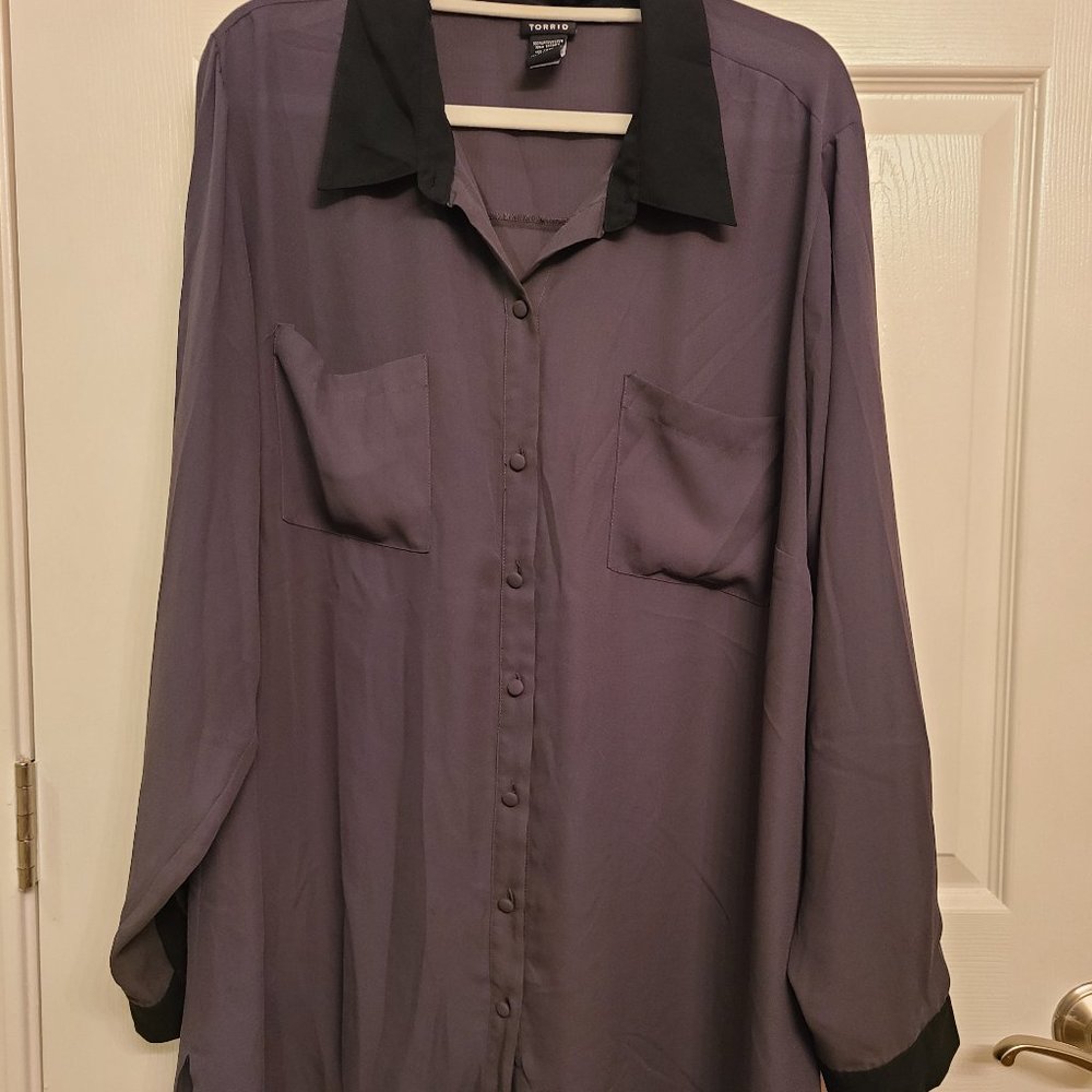 Torrid Color Blocked Hi-Lo Button Down Tunic Top Plus Size 3